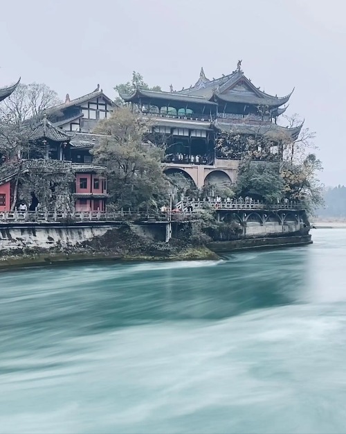 Dujiangyan Irrigation Dam