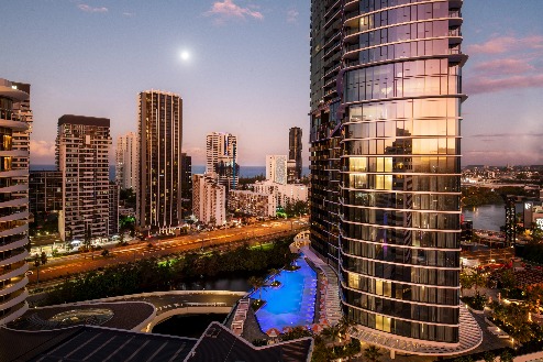 Hotel exterior and the city area near Dorsett Gold Coast