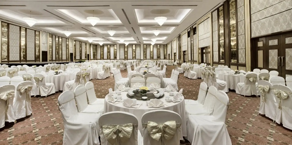 Grand Ballroom with banquet seating at Dorsett Grand Subang.