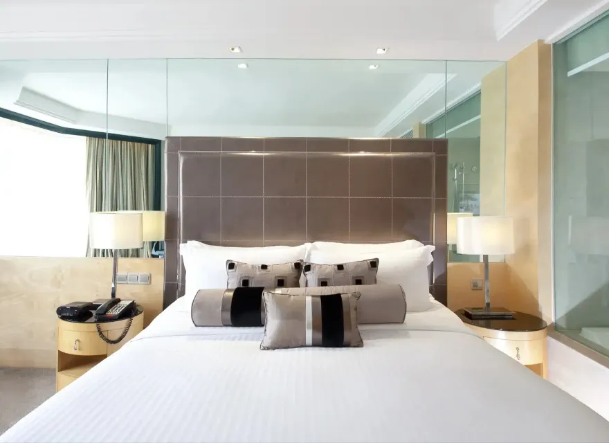 King-size bed of Dorsett Grand Subang Club Room.