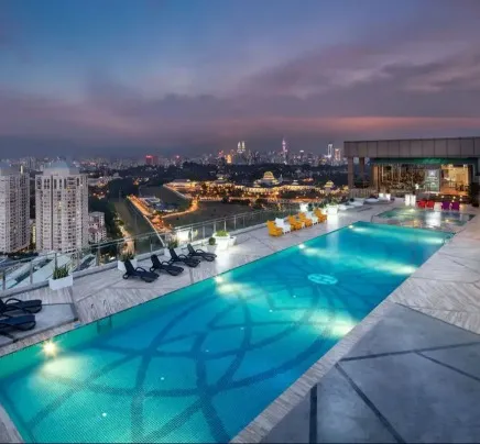 Dorsett Hartamas Kuala Lumpur swimming pool.