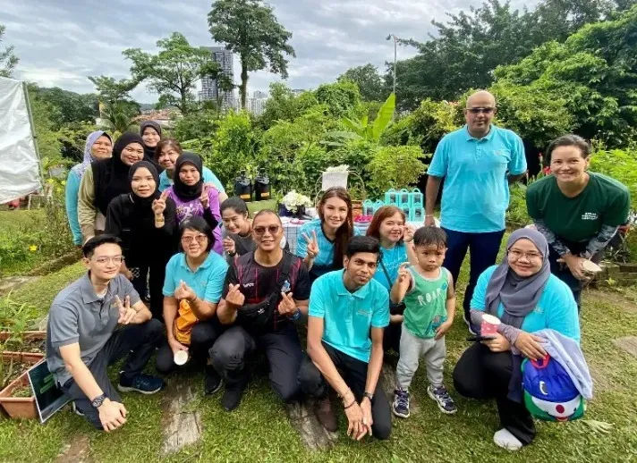 A group of people in a vibrant environment in Hartamas .