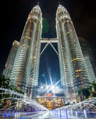 Petronas Twin Towers 