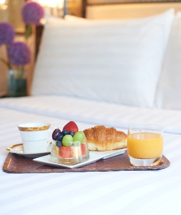 Room + Breakfast Package