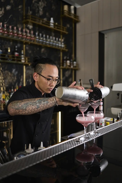 Blueberry cocktails at Jin Bar, Dorsett Melbourne