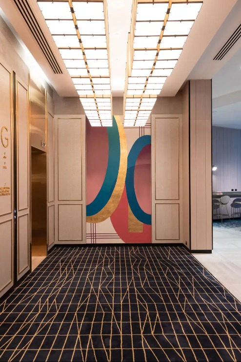 Murals in Dorsett Melbourne lift lobby