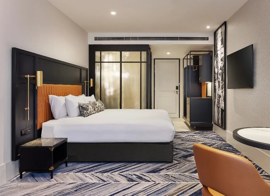 Interior of Dorsett Melbourne Deluxe Room