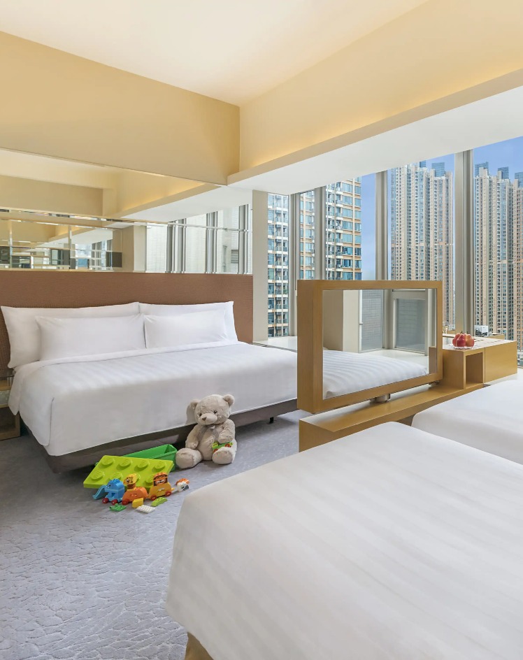 Toys and beds at Dorsett Mongkok Family Quad Room