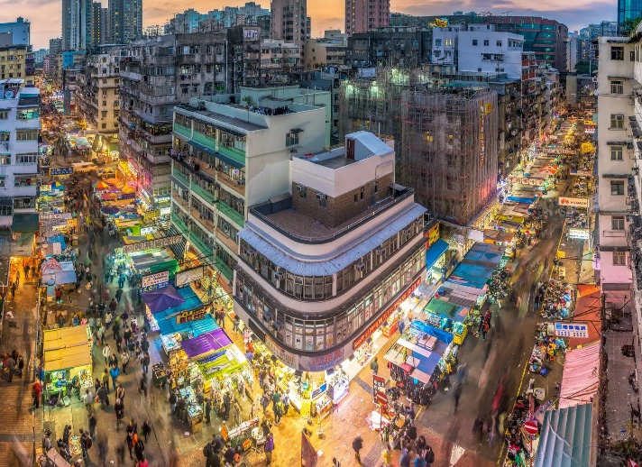 Dorsett Mongkok Hotel stands tall in Mongkok city