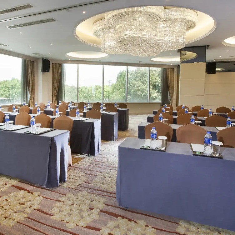 Classroom seating at a Dorsett Shanghai meeting venue.