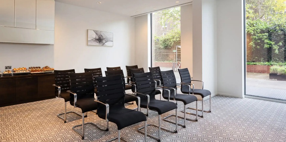 Theatre-style seating in Dorsett Shepherds Bush London meeting venue.