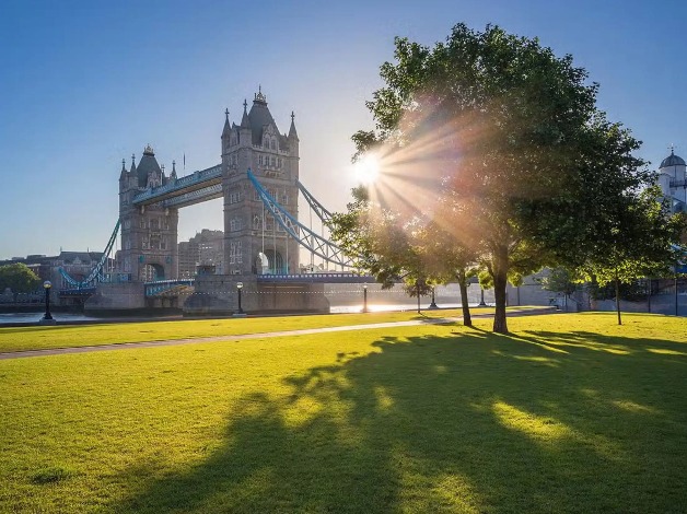 A sunny day view of the London Tower Bridge