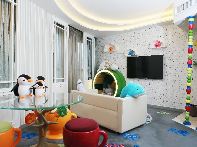 Interior of Ocean Suite at Dorsett Wanchai with ocean themed toys