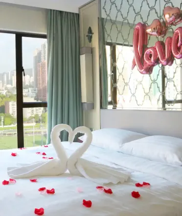 Hong Kong Heartbeats: Valentine’s Room Package