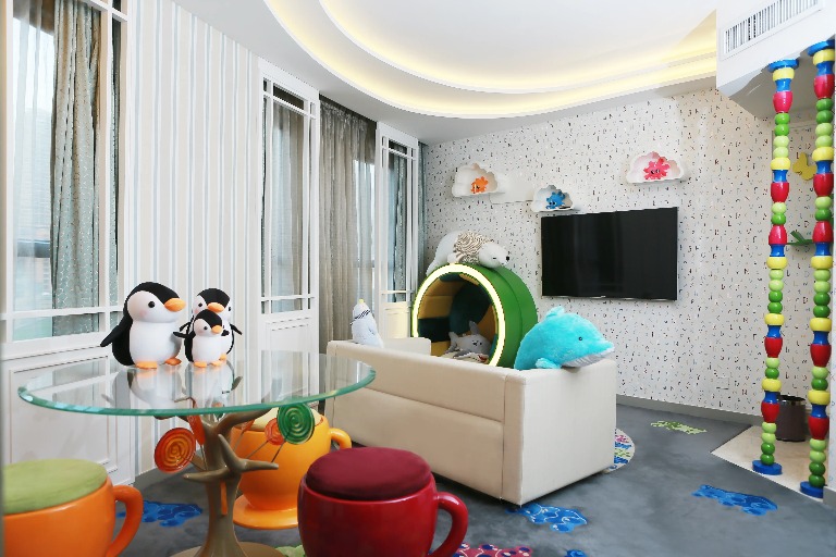 Interior of Ocean Suite at Dorsett Wanchai with ocean themed toys