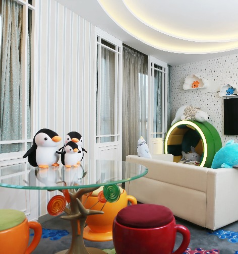 Interior of Ocean Suite at Dorsett Wanchai with ocean themed toys